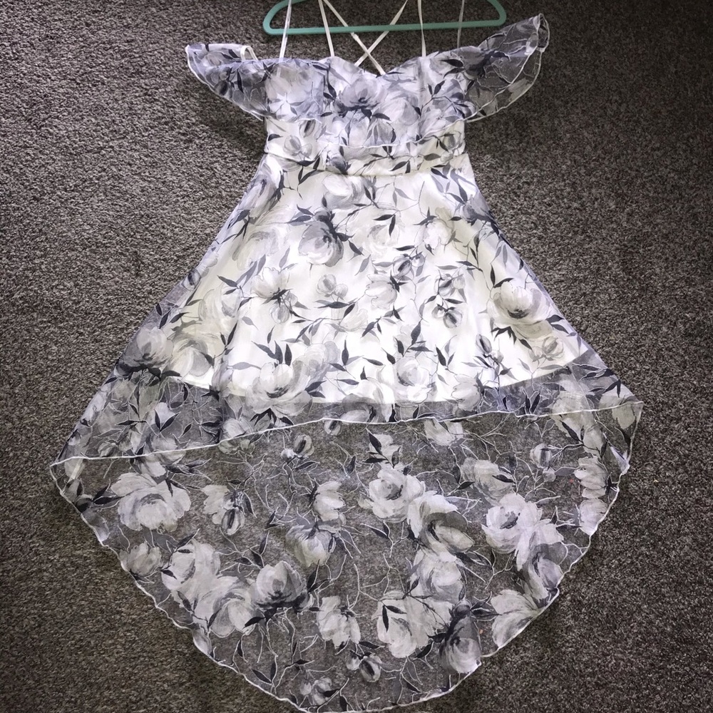 Gray and White High Low Dress🤍